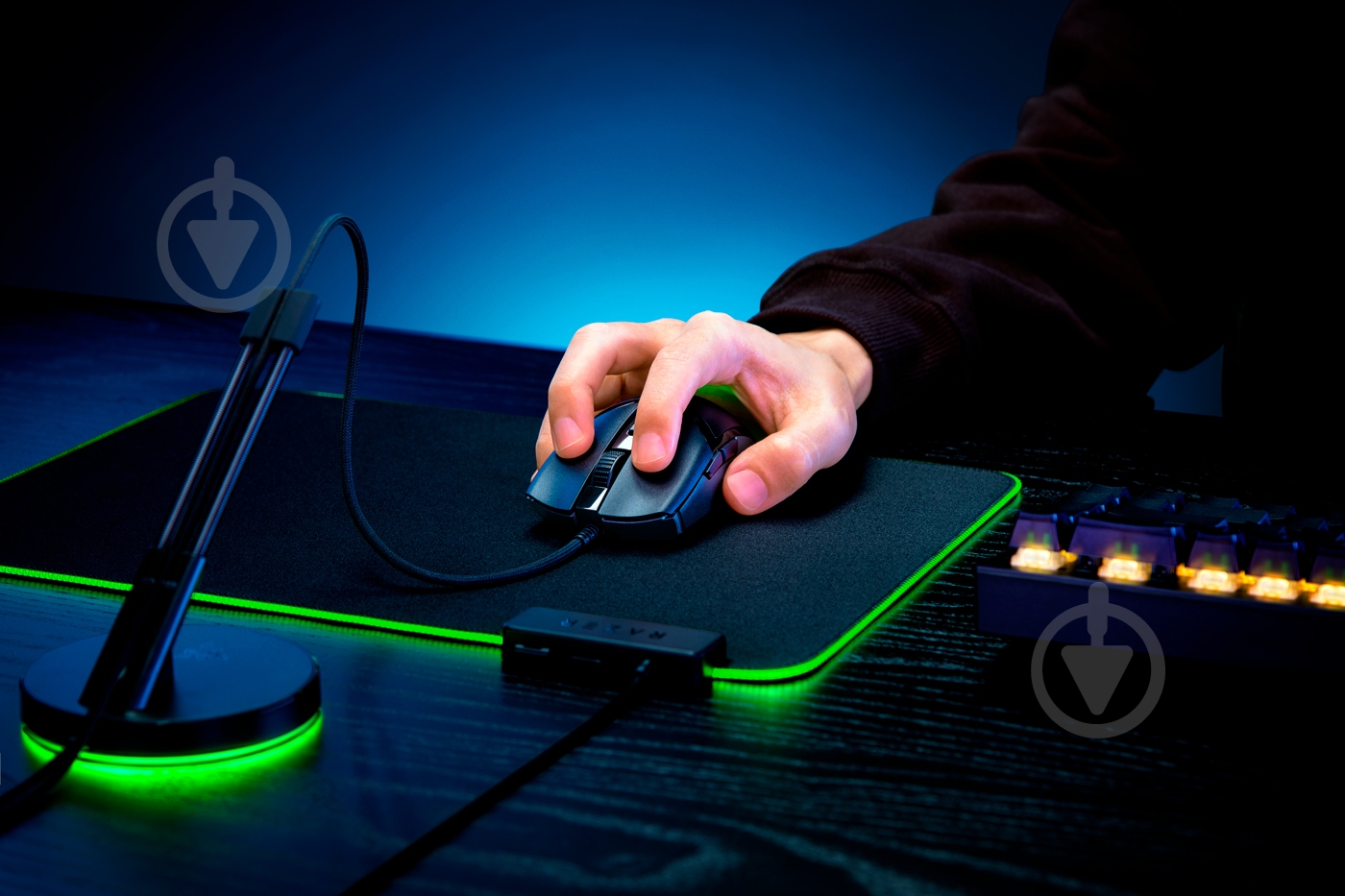 Мышка Razer Cobra (RZ01-04650100-R3M1) - фото 8 Мышка Razer Cobra (RZ01-04650100-R3M1) - фото 8