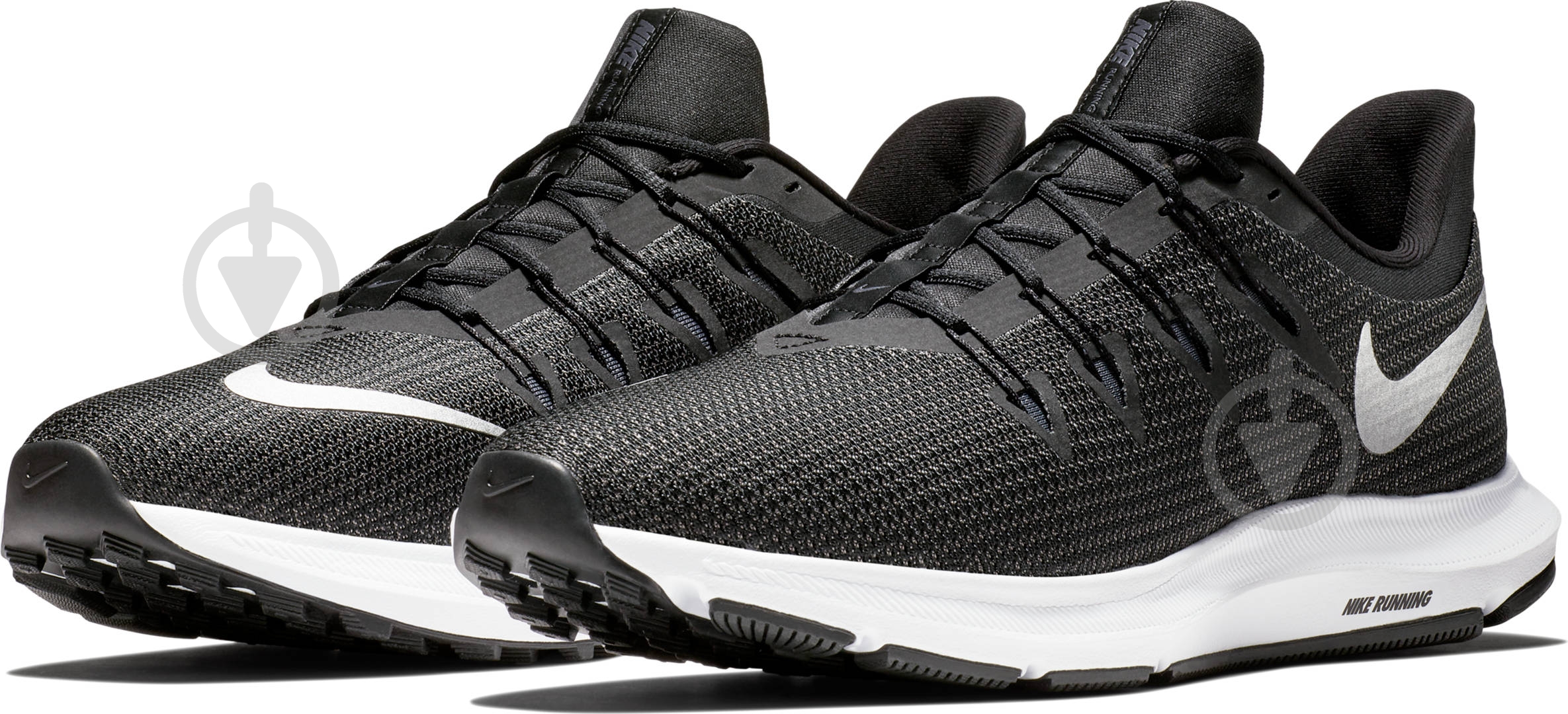 Кроссовки мужские Nike QUEST AA7403-001 р.40 черные - фото 1