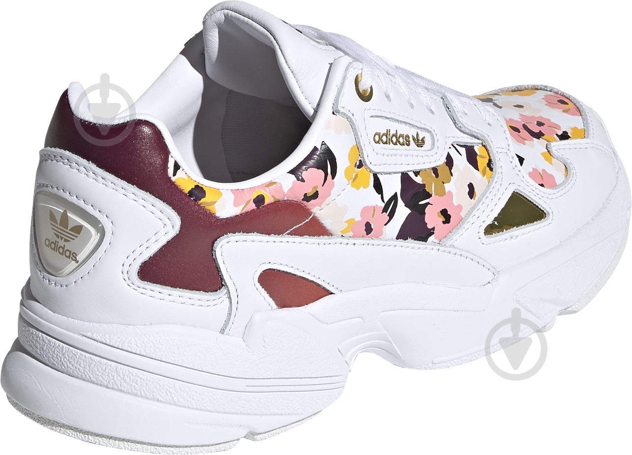 Кроссовки женские Adidas FALCON W FW2520 р.36 2/3 белые - фото 4 Кроссовки женские Adidas FALCON W FW2520 р.36 2/3 белые - фото 4