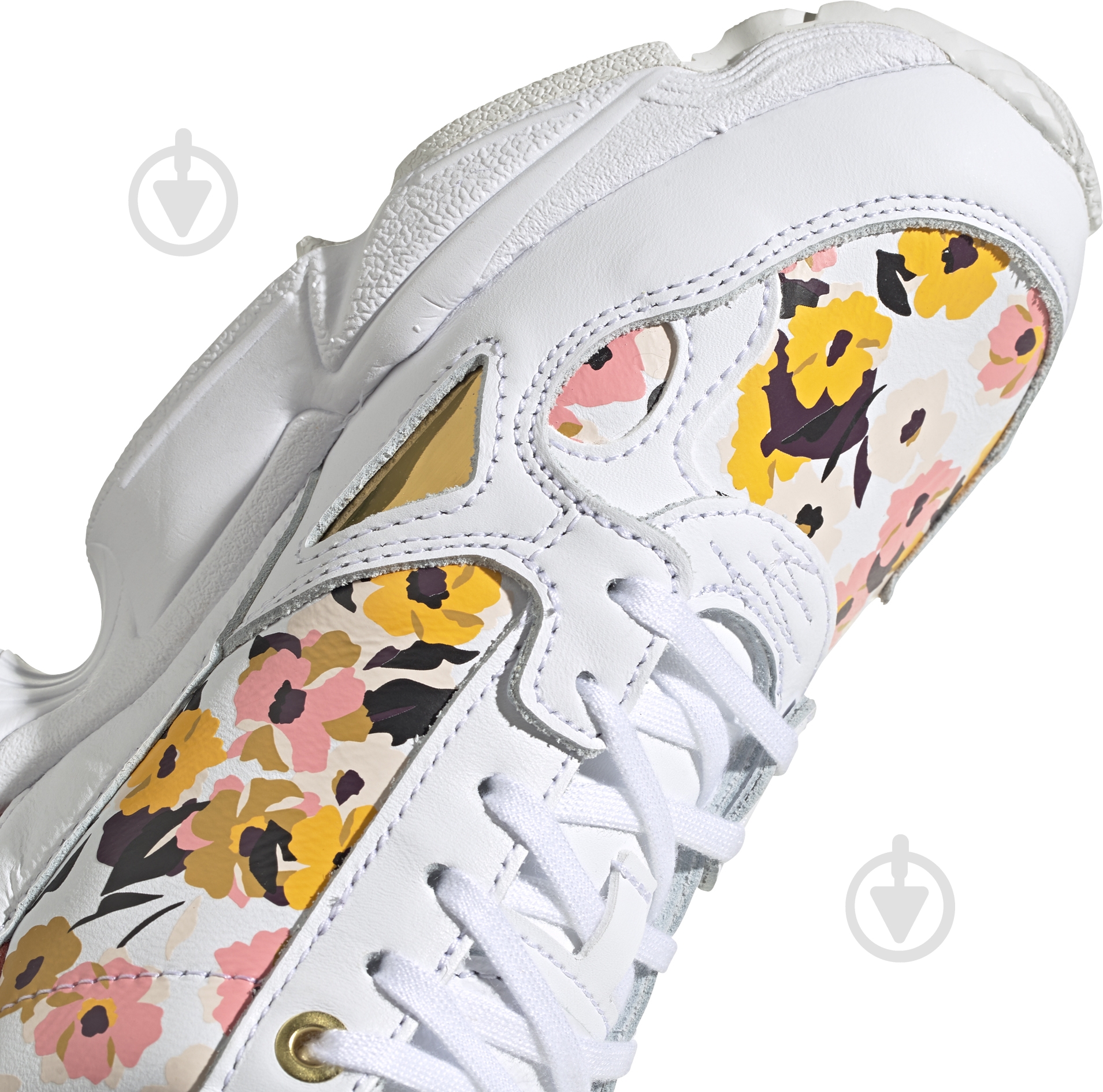 Кроссовки женские Adidas FALCON W FW2520 р.36 2/3 белые - фото 8 Кроссовки женские Adidas FALCON W FW2520 р.36 2/3 белые - фото 8