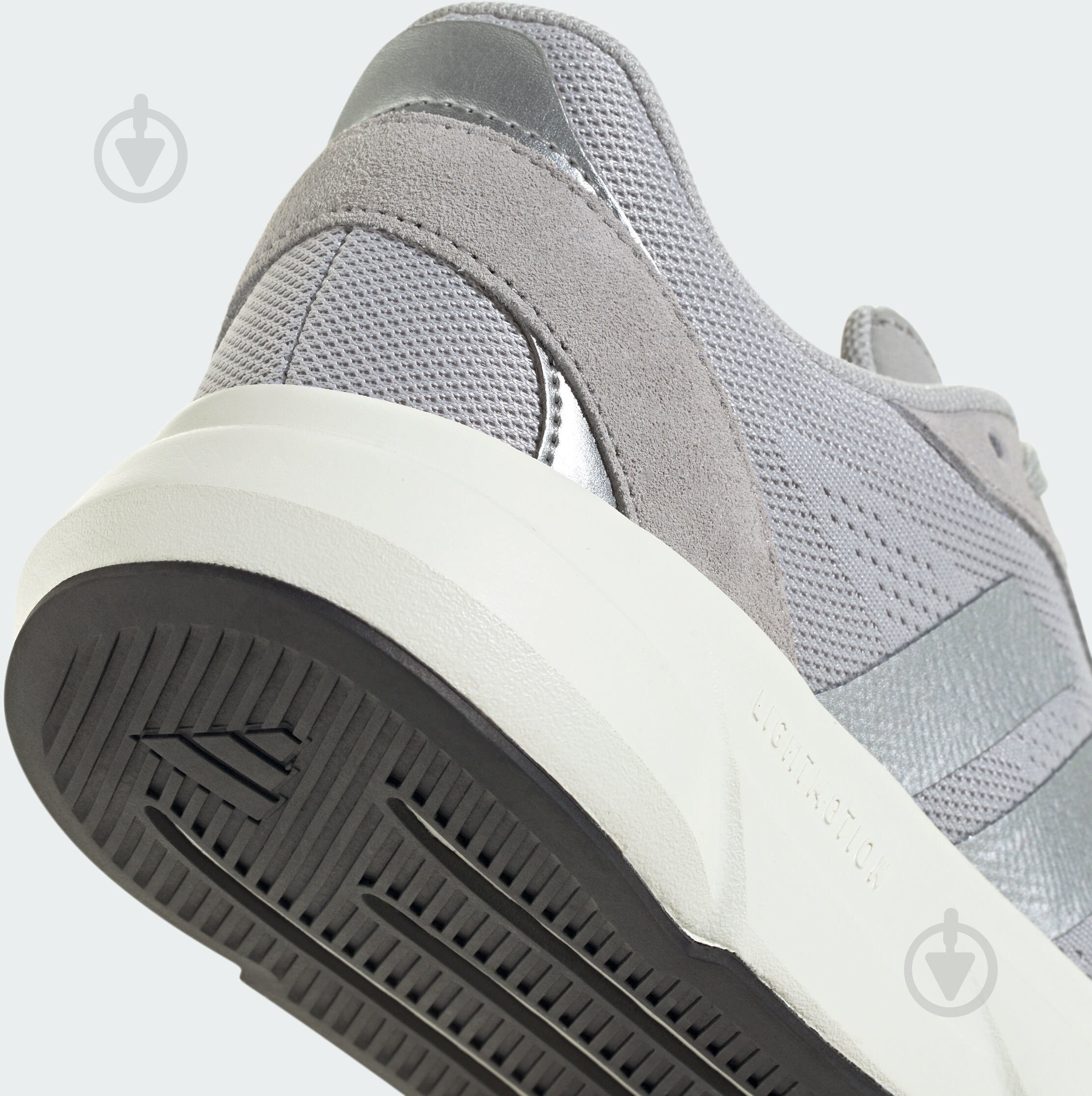 Кросівки жіночі Adidas LIGHTSHIFT JH9324 р.40 2/3 сірі - фото 9
