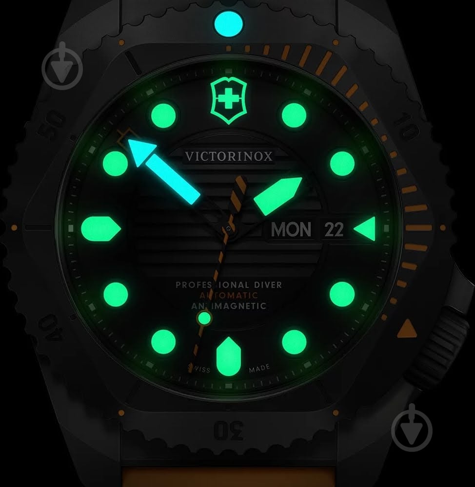 Наручные часы Dive Pro Victorinox grey (V241996) - фото 3