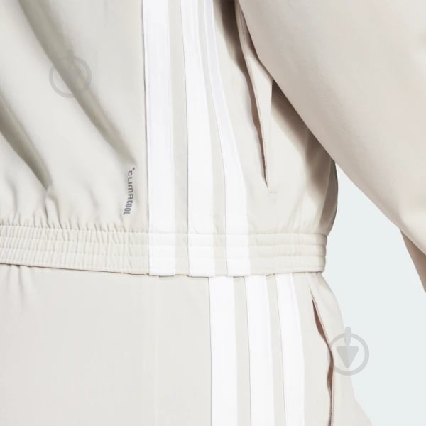 Вітрівка жіноча Adidas WE 3S WOVEN JKT WONALU/WHITE JE6173 р.M бежева - фото 5 Вітрівка жіноча Adidas WE 3S WOVEN JKT WONALU/WHITE JE6173 р.M бежева - фото 5