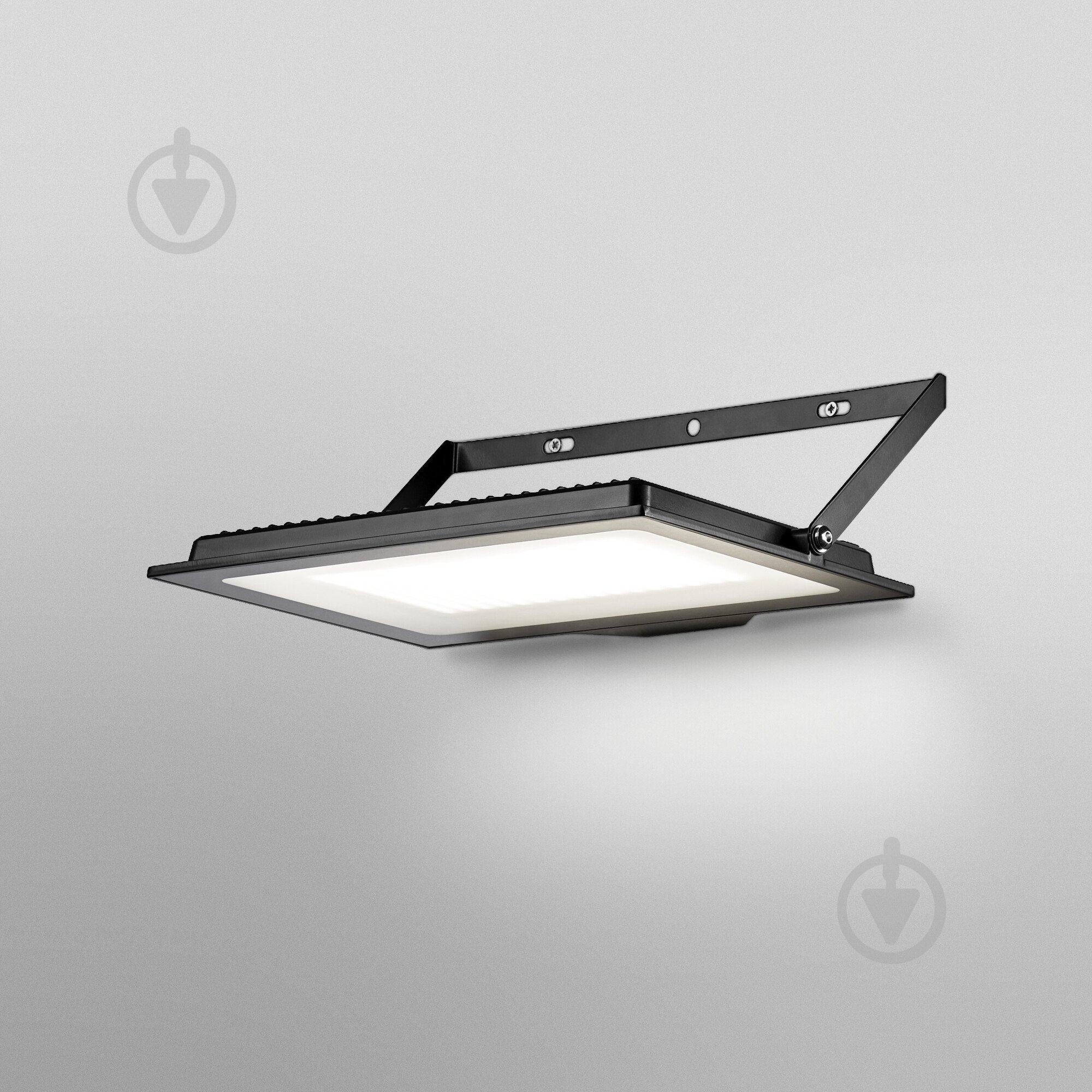 Прожектор світлодіодний Ledvance FL Essential 200 Вт IP65 чорний - фото 6