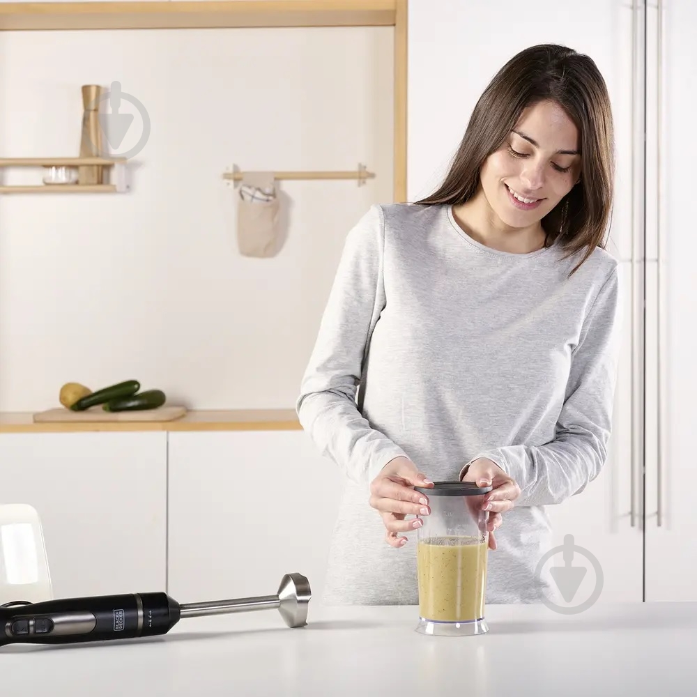 Блендер ручний Black+Decker BXHB800E - фото 9