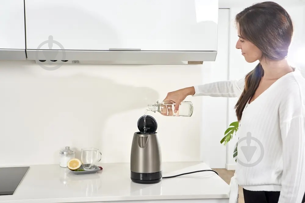 Электрочайник Black+Decker BXKE2201E - фото 9