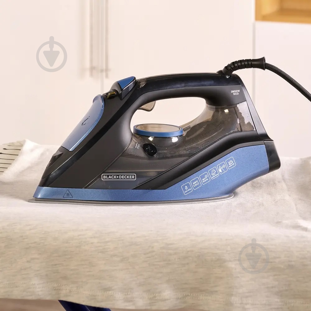 Утюг Black+Decker BXIR2801E - фото 5