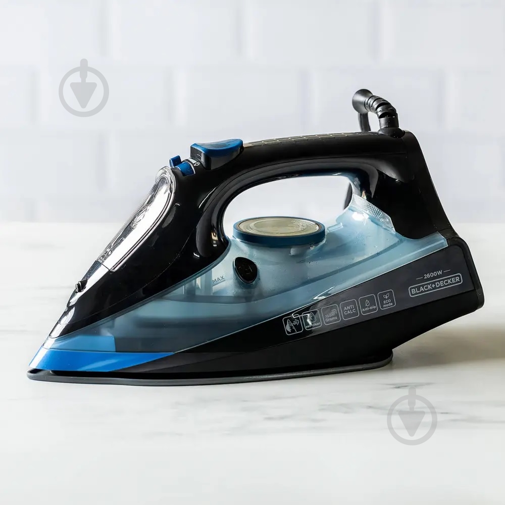 Утюг Black+Decker BXIR2606E - фото 3