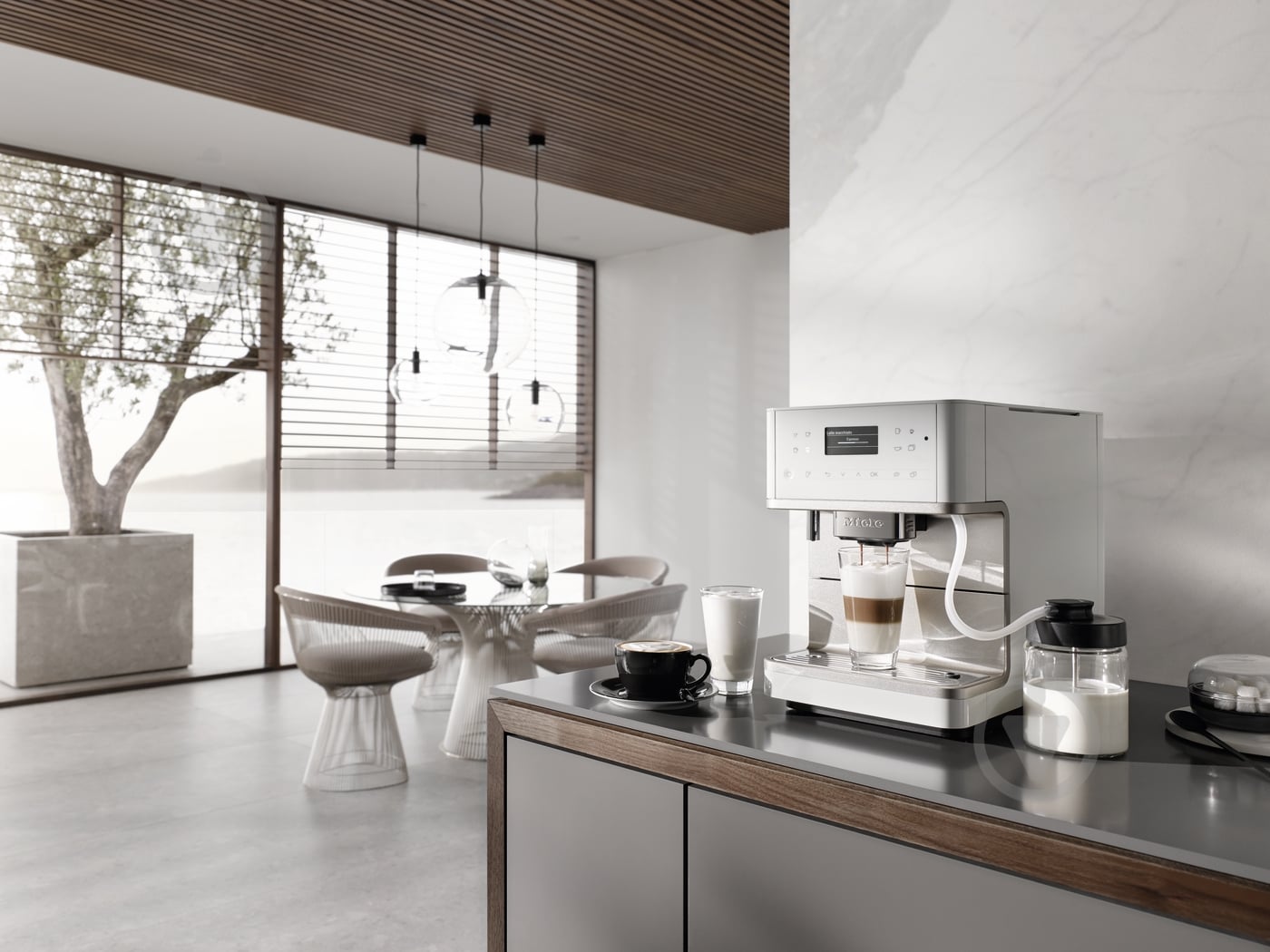 Кофемашина Miele CM 6360 Brilliant White - фото 4
