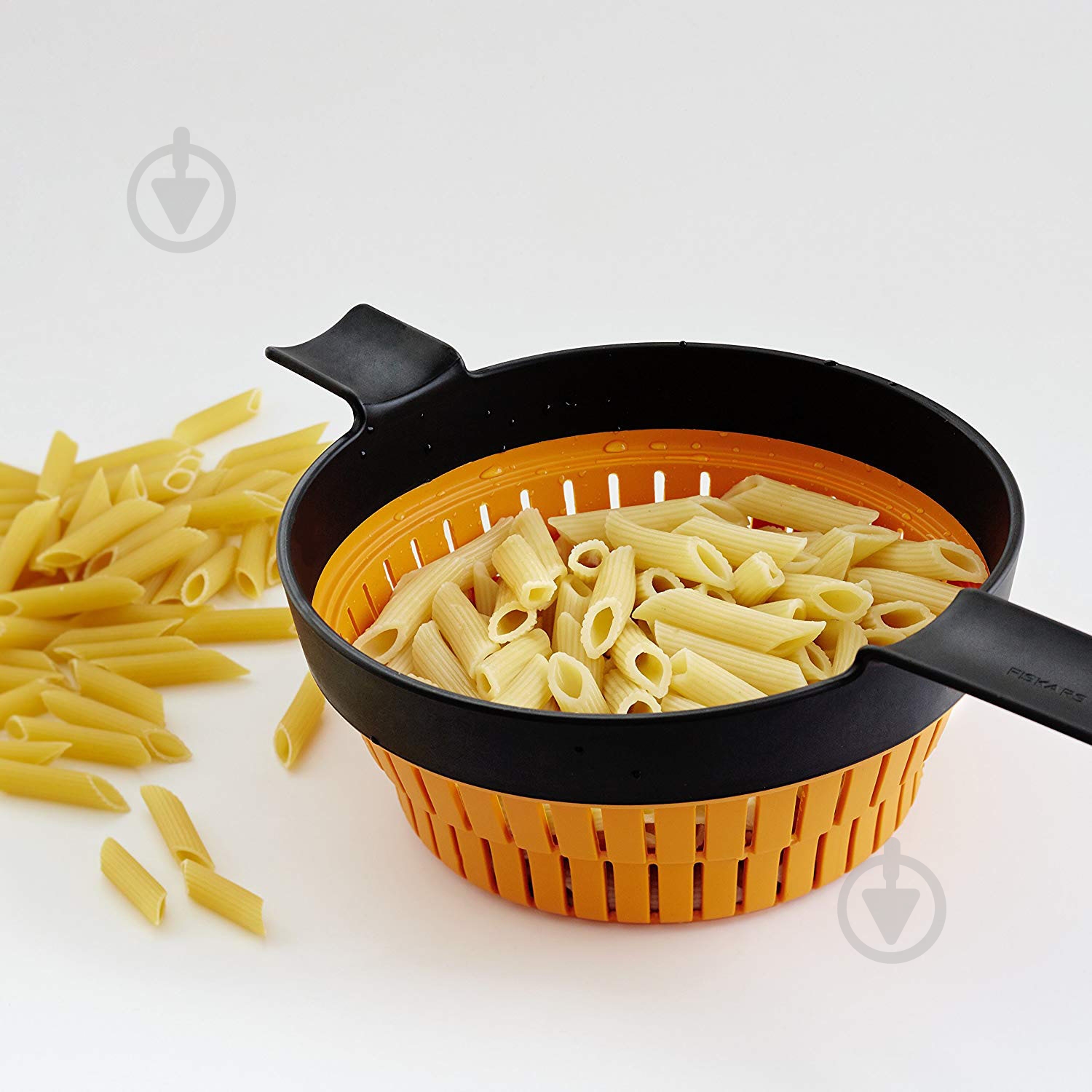 Дуршлаг Fiskars 1027304 - фото 9 Дуршлаг Fiskars 1027304 - фото 9