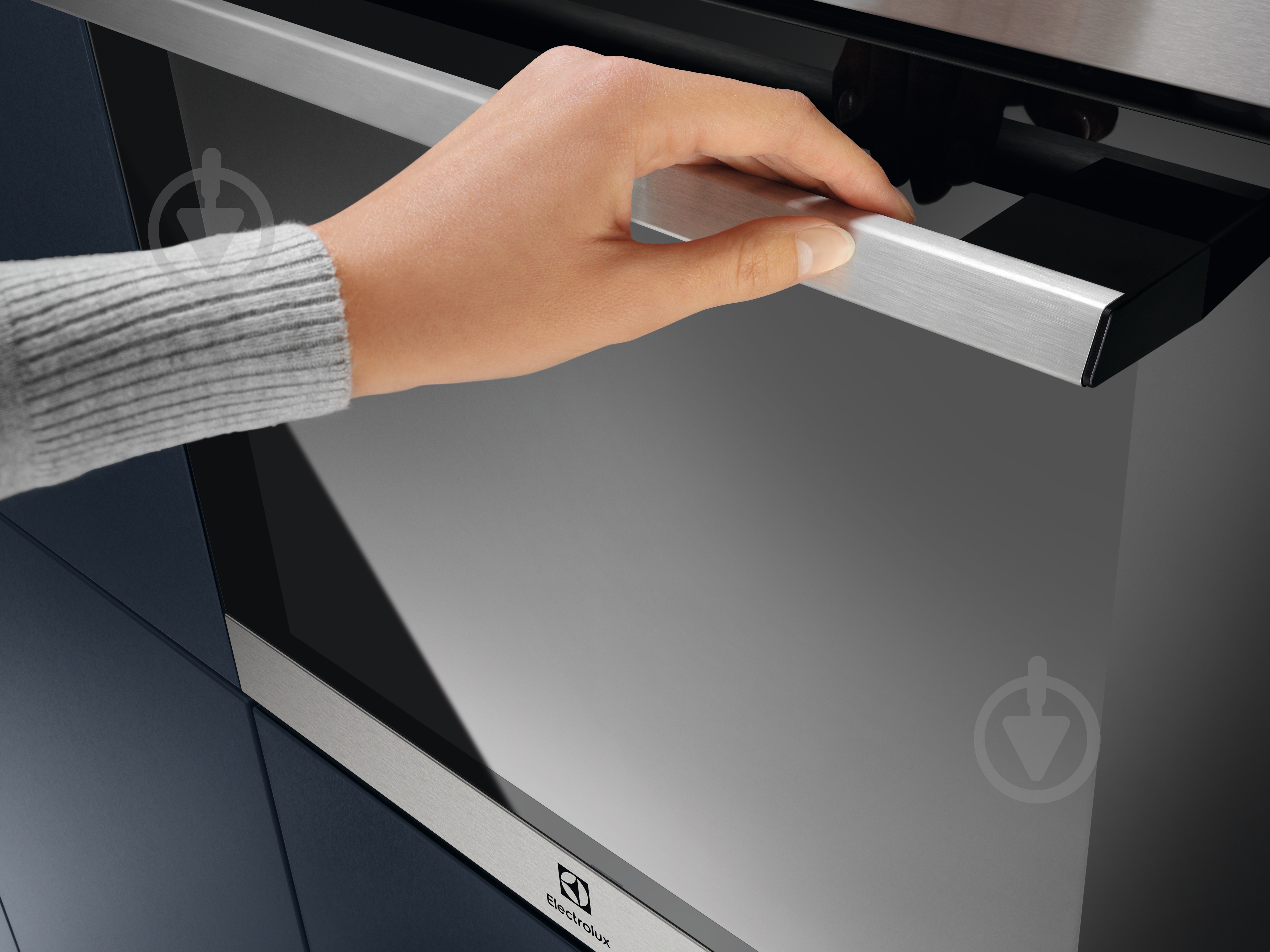 Духовой шкаф Electrolux OEF3H30X - фото 3 Духовой шкаф Electrolux OEF3H30X - фото 3