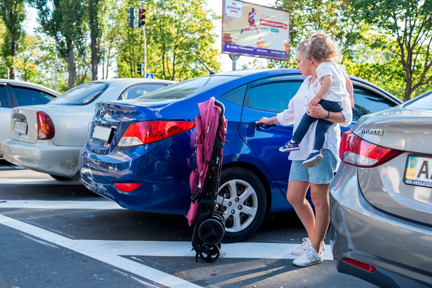 Коляска прогулочная Bugs Witty розовая - фото 6