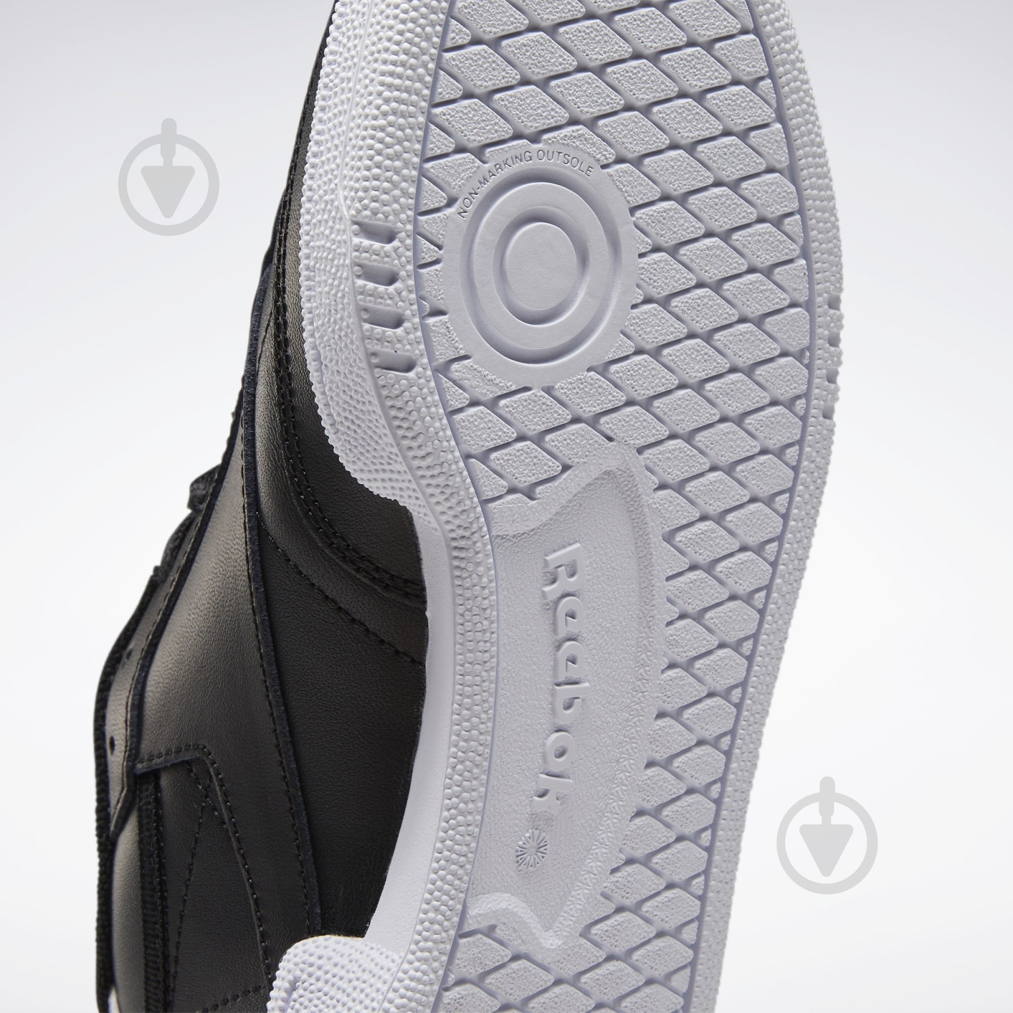 Кроссовки женские зимние Reebok CLUB C 85 FW6174 р.36 черные - фото 9