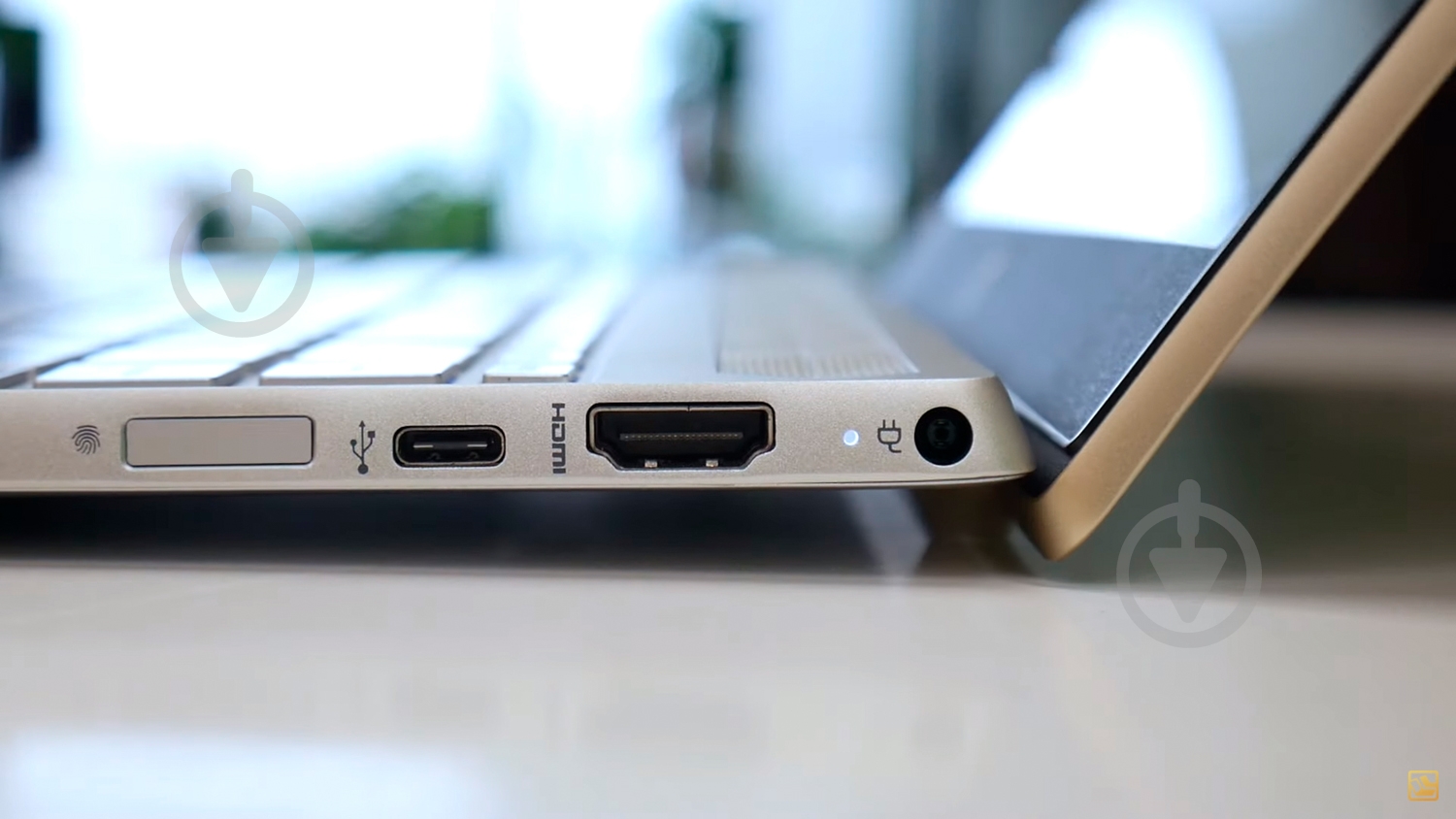 Ноутбук HP Pavilion 13-bb0016ur 13,3 (398M8EA) gold - фото 15 Ноутбук HP Pavilion 13-bb0016ur 13,3 (398M8EA) gold - фото 15
