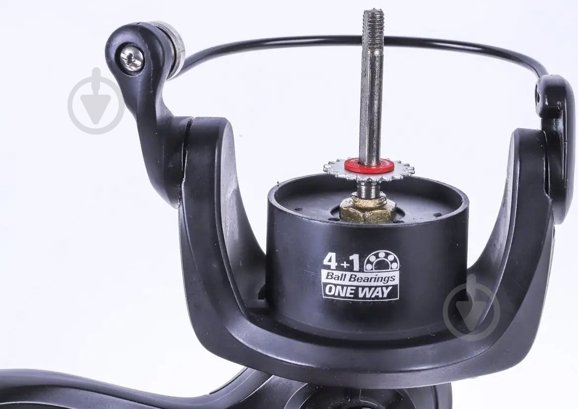 Катушка безынерционная Mikado Baitrunner Nexton 3005 FD 3000 - фото 4 Катушка безынерционная Mikado Baitrunner Nexton 3005 FD 3000 - фото 4