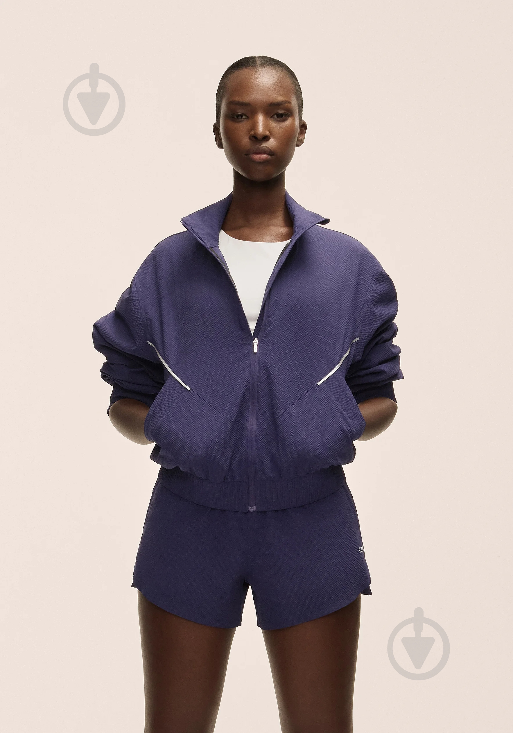 Luna ᐉ Вітрівка Casall Luna Textured Jacket 25016-584 р.L фіолетова