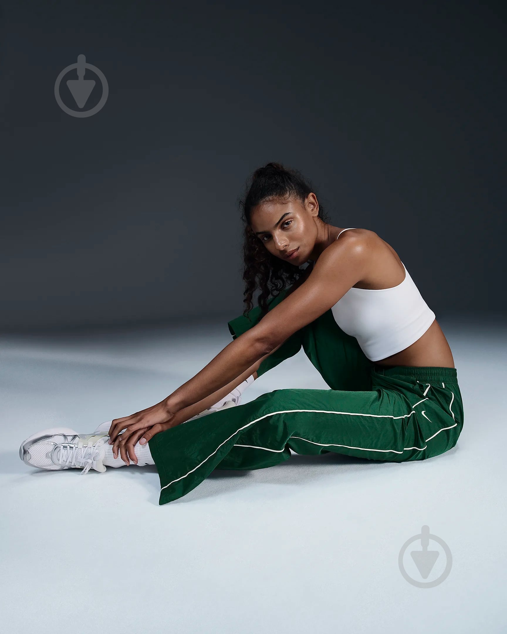 ᐉ Штани Nike NSNK WR WVN HR OH PANT FV7655-300 р. L зелений