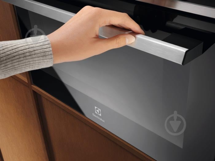 Встраиваемая микроволновая печь Electrolux EVM8E09X - фото 4 Встраиваемая микроволновая печь Electrolux EVM8E09X - фото 4