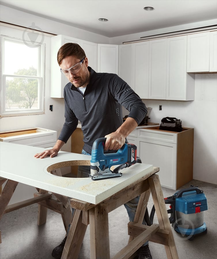 Электролобзик Bosch Professional GST 185-LI 06015B3021 - фото 6