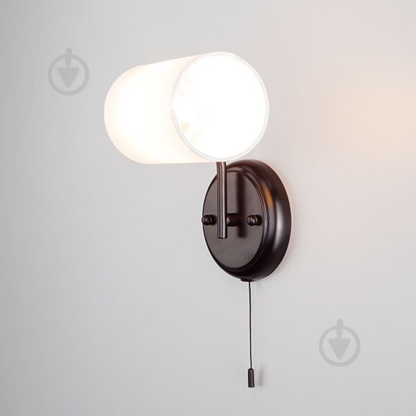 Бра Strotskis Duetto 70072/1 1x40 Вт E14 черный с белым - фото 4 Бра Strotskis Duetto 70072/1 1x40 Вт E14 черный с белым - фото 4