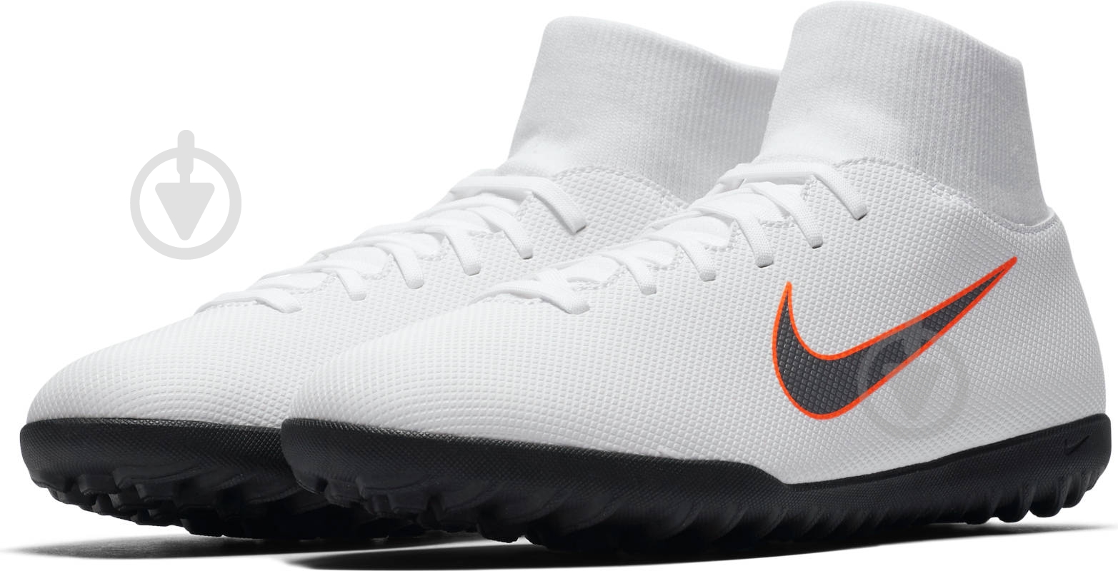 Бутси Nike AH7372-107 р.US 8 білий - фото 1