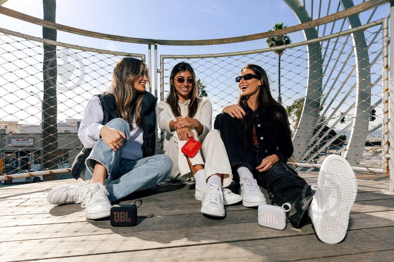 Портативная колонка JBL Go 4 1.0 black (JBLGO4BLK) - фото 10