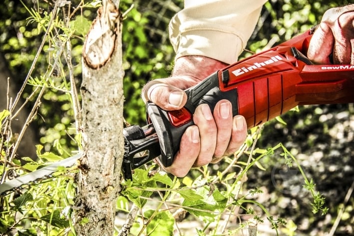 Пила шабельна Einhell акумуляторна PXC TE-AP 18/22 Li Starter Kit 2,5 Аг 4326300+4512097 - фото 5 Пила шабельна Einhell акумуляторна PXC TE-AP 18/22 Li Starter Kit 2,5 Аг 4326300+4512097 - фото 5