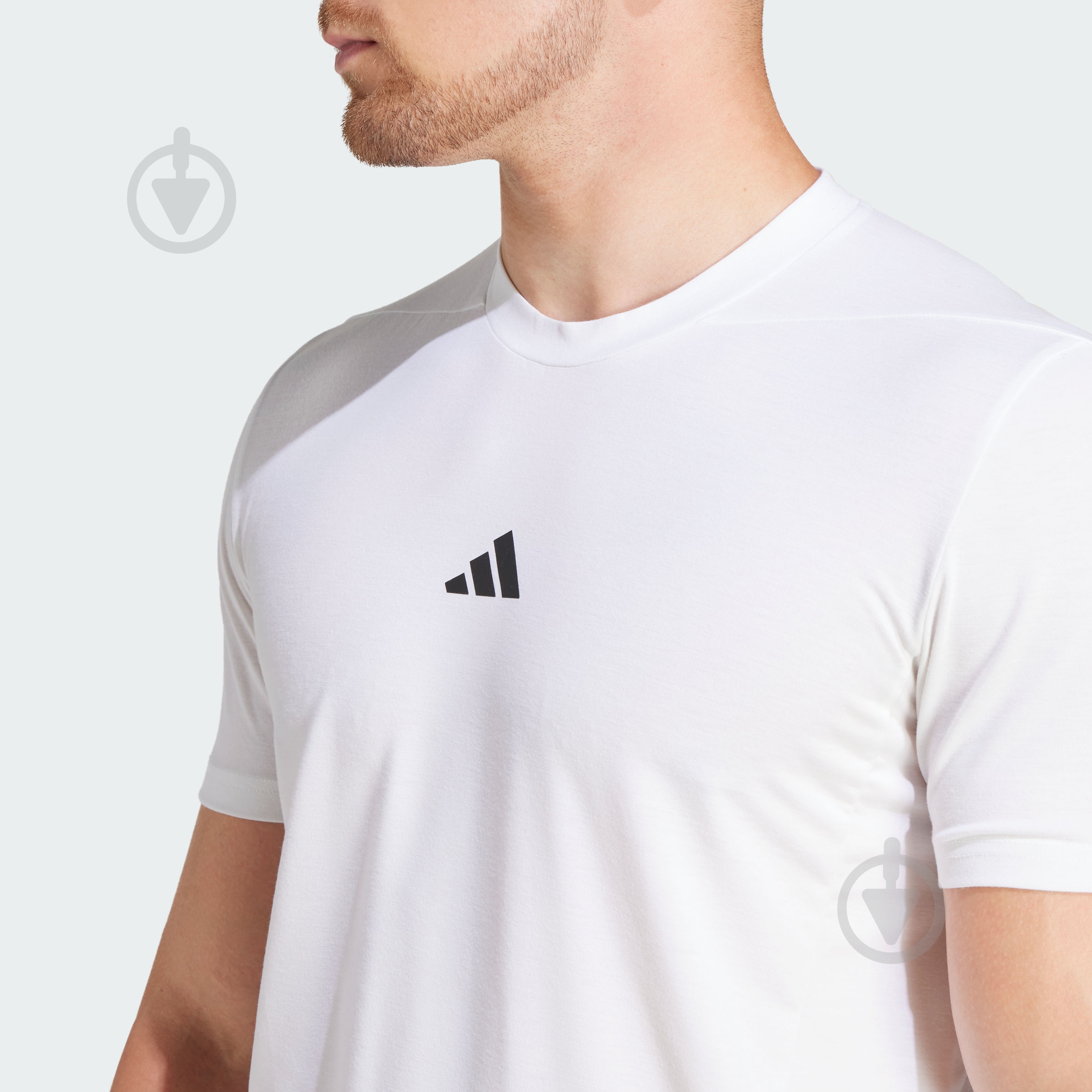 Футболка Adidas D4T TEE IS3808 р.M білий - фото 3