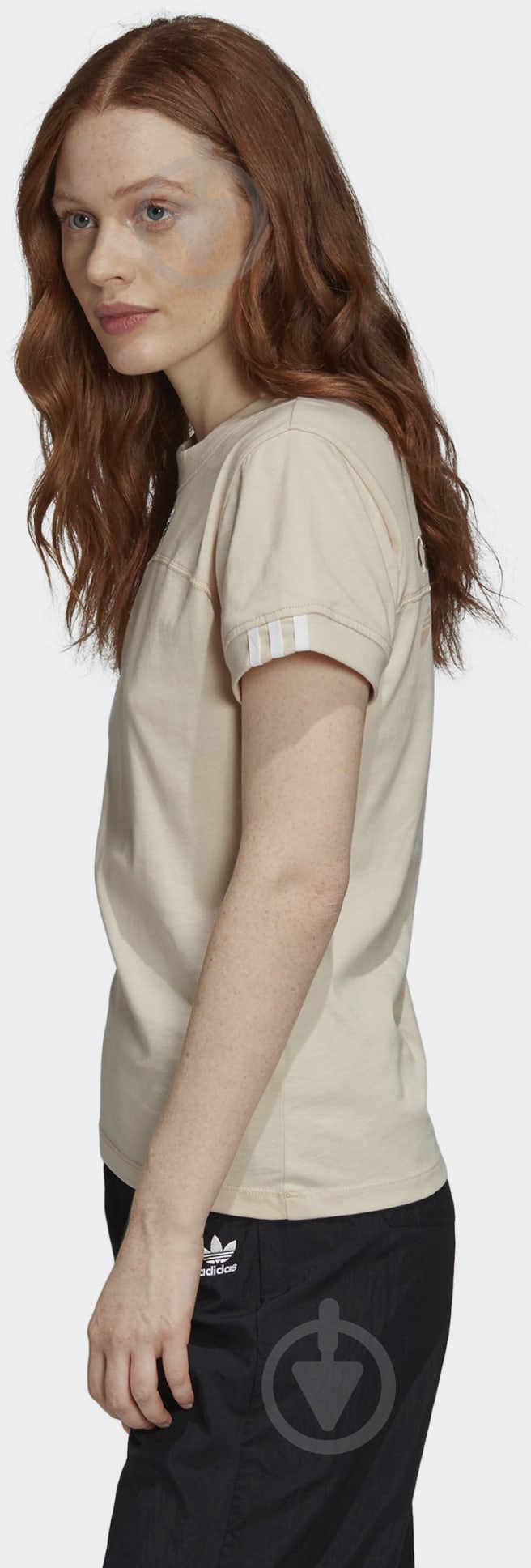 Футболка Adidas TEE GD3807 р.S бежевый - фото 2