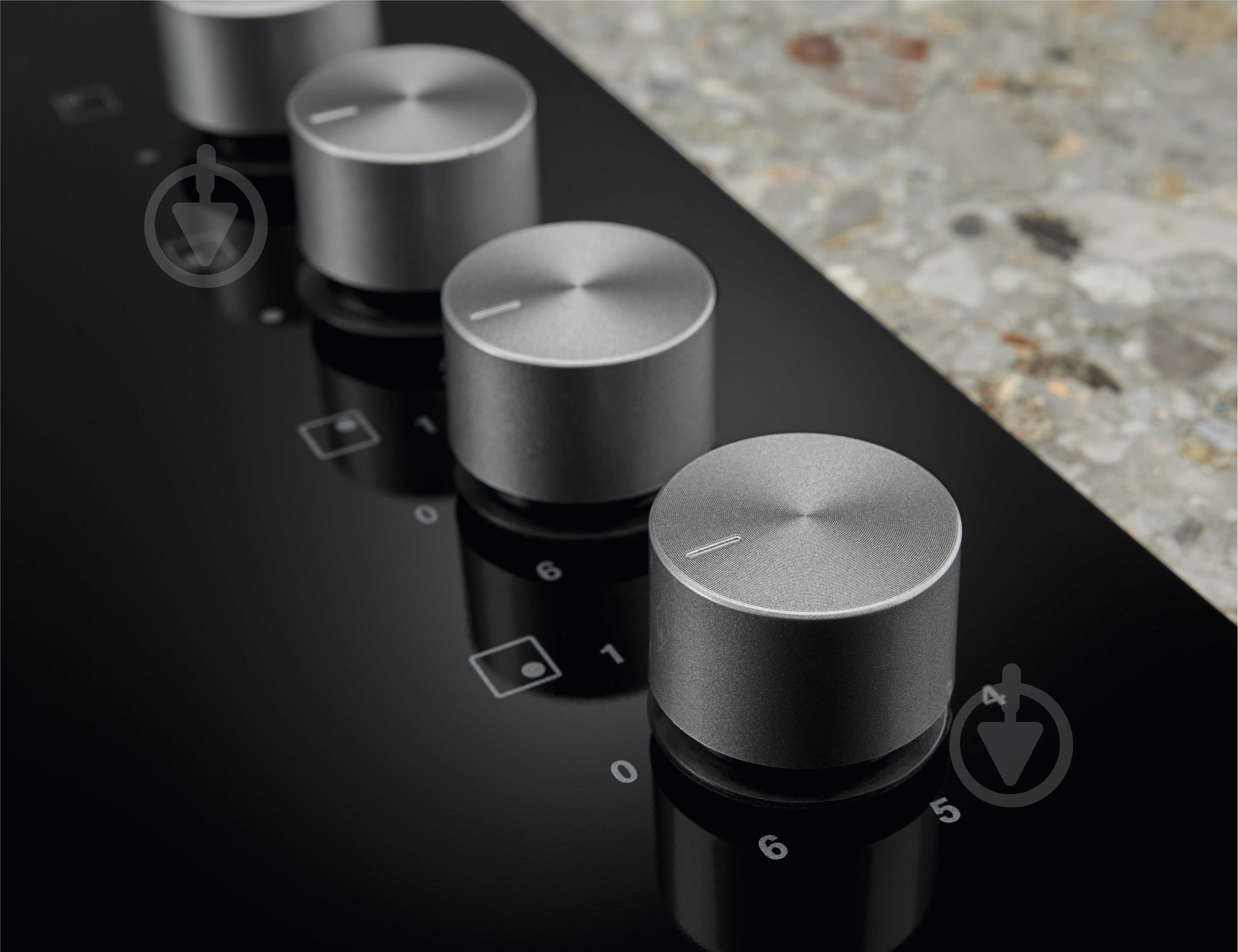 Варочная поверхность комбинированная Electrolux EGE6172NOK - фото 3