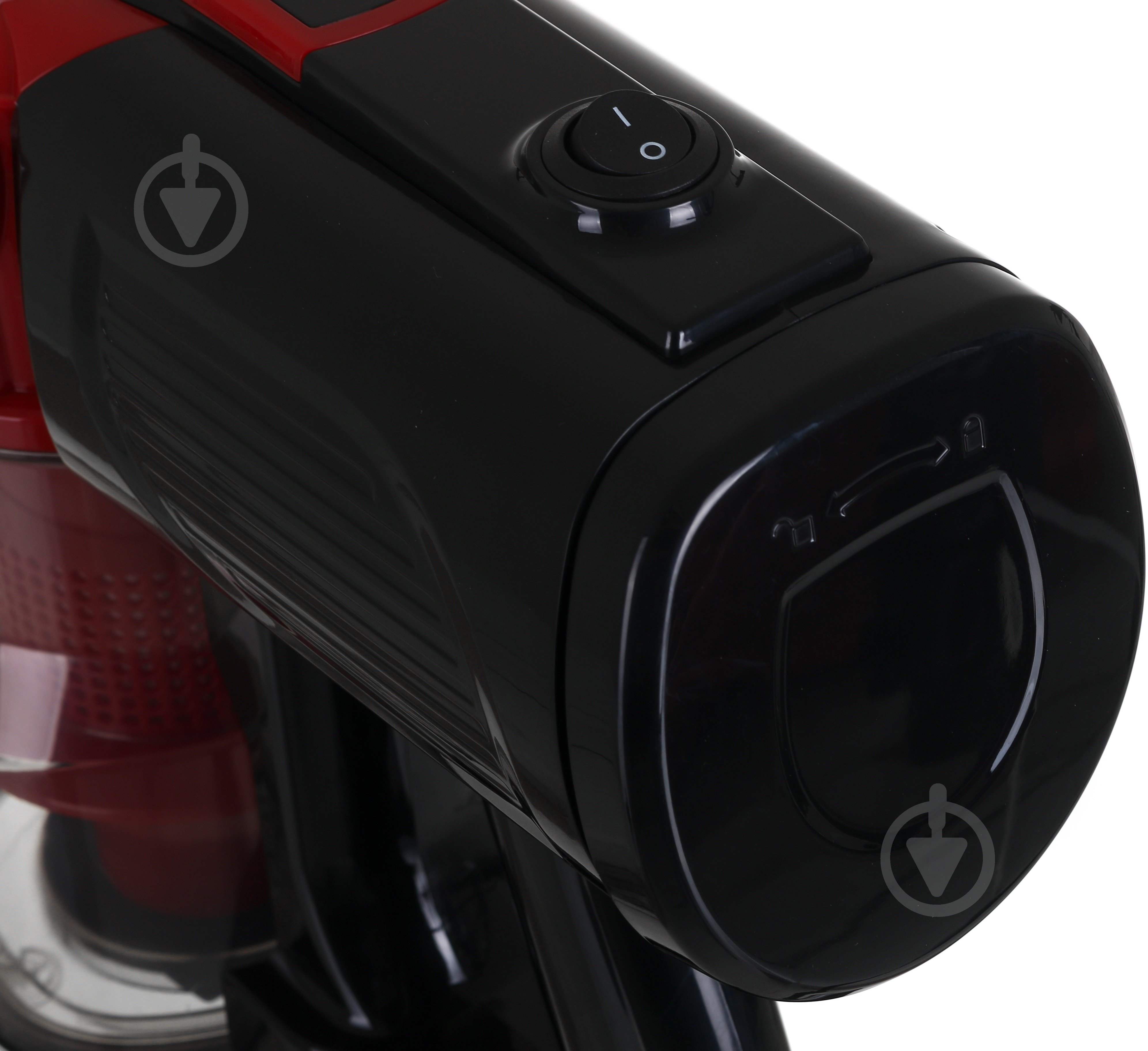 Пылесос Laretti LR-VC8118 red - фото 3 Пылесос Laretti LR-VC8118 red - фото 3