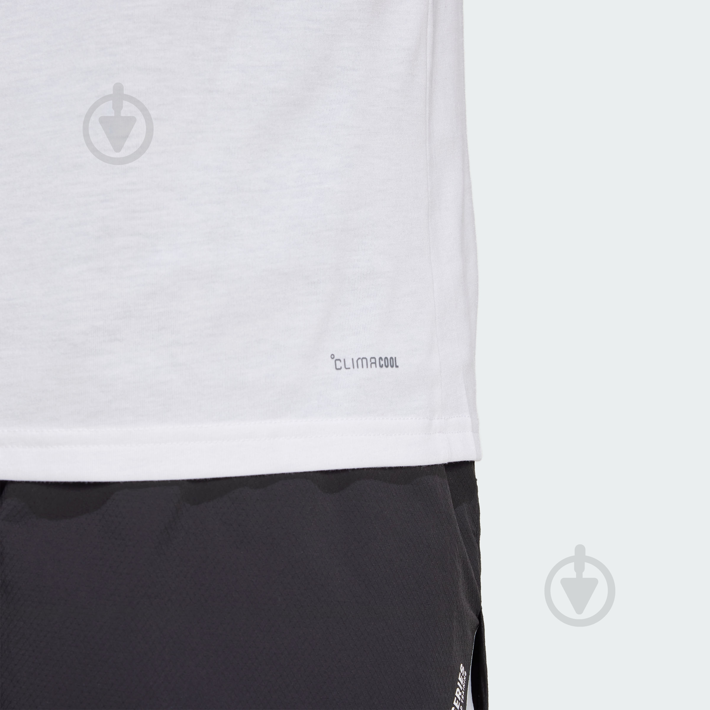 Футболка Adidas M BOX LOGO G T JD8232 р.XL білий - фото 3 Футболка Adidas M BOX LOGO G T JD8232 р.XL білий - фото 3