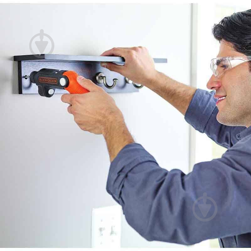 Викрутка акумуляторна Black+Decker BDCSFL20C - фото 6