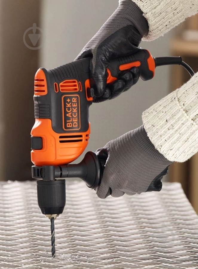 Дрель ударная Black+Decker BEH550 - фото 3