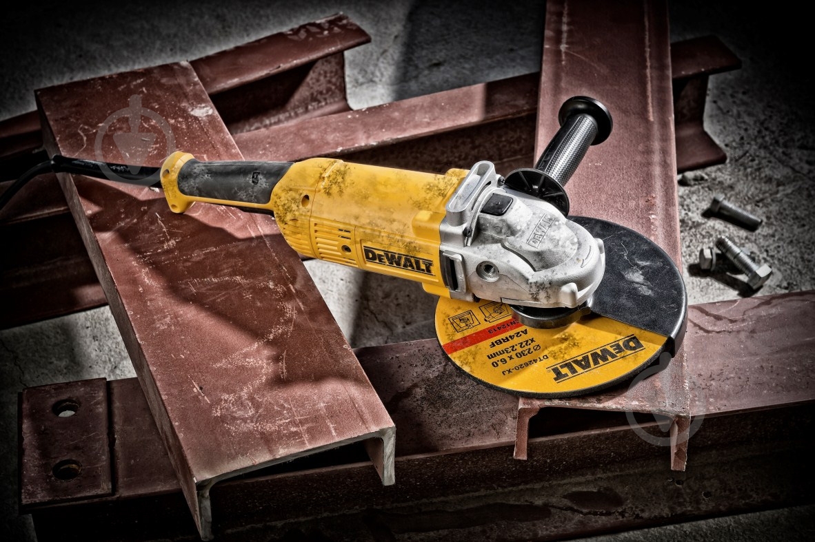 Болгарка (угловая шлифмашина) DeWalt DWE494 - фото 3