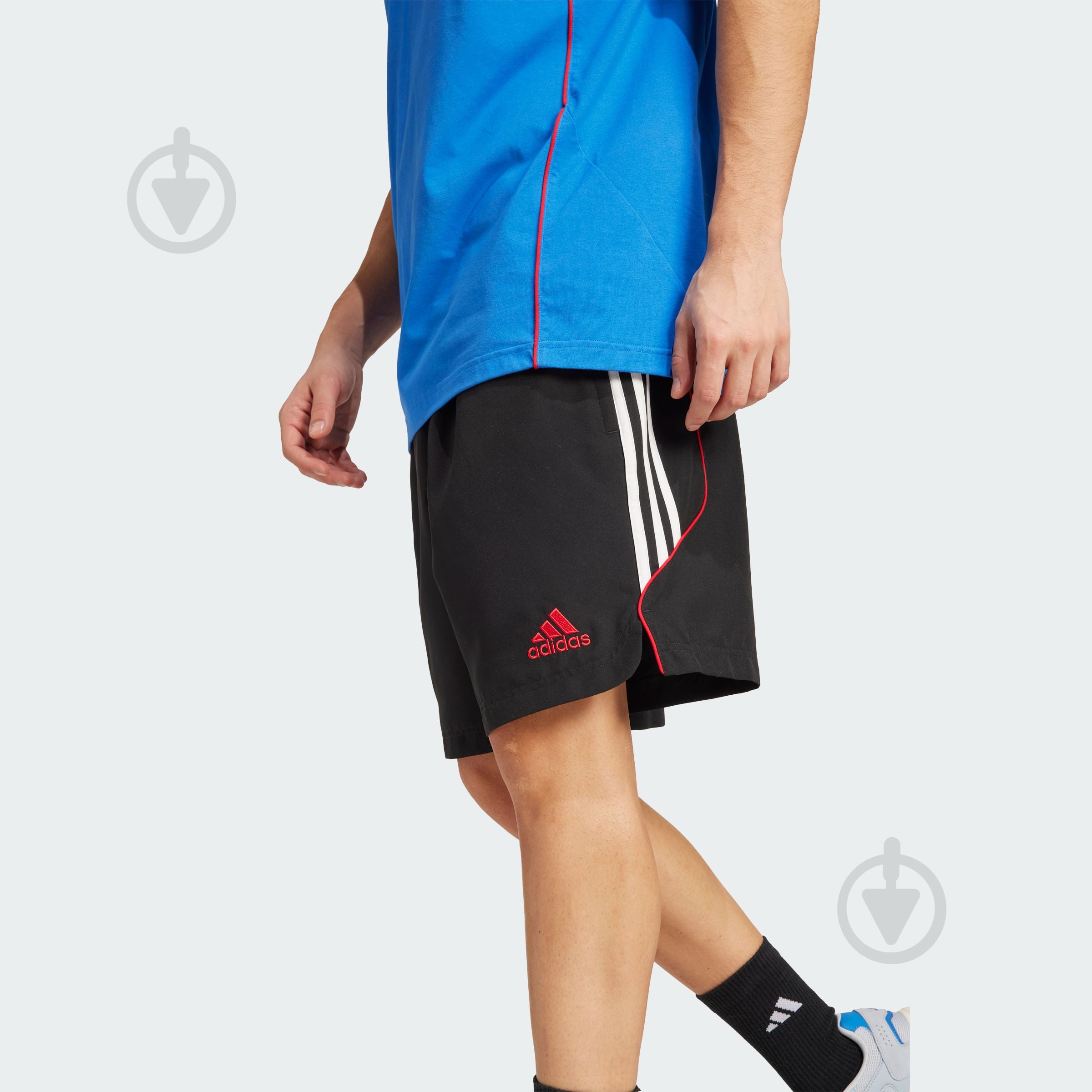 Шорти Adidas MUFC UBP SHO JF0369 р. L чорний - фото 3 Шорти Adidas MUFC UBP SHO JF0369 р. L чорний - фото 3