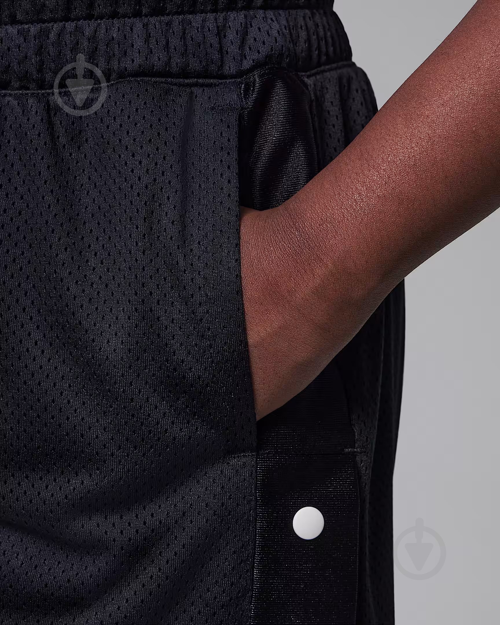 Шорты Jordan р. 12-13YRS черный - фото 4