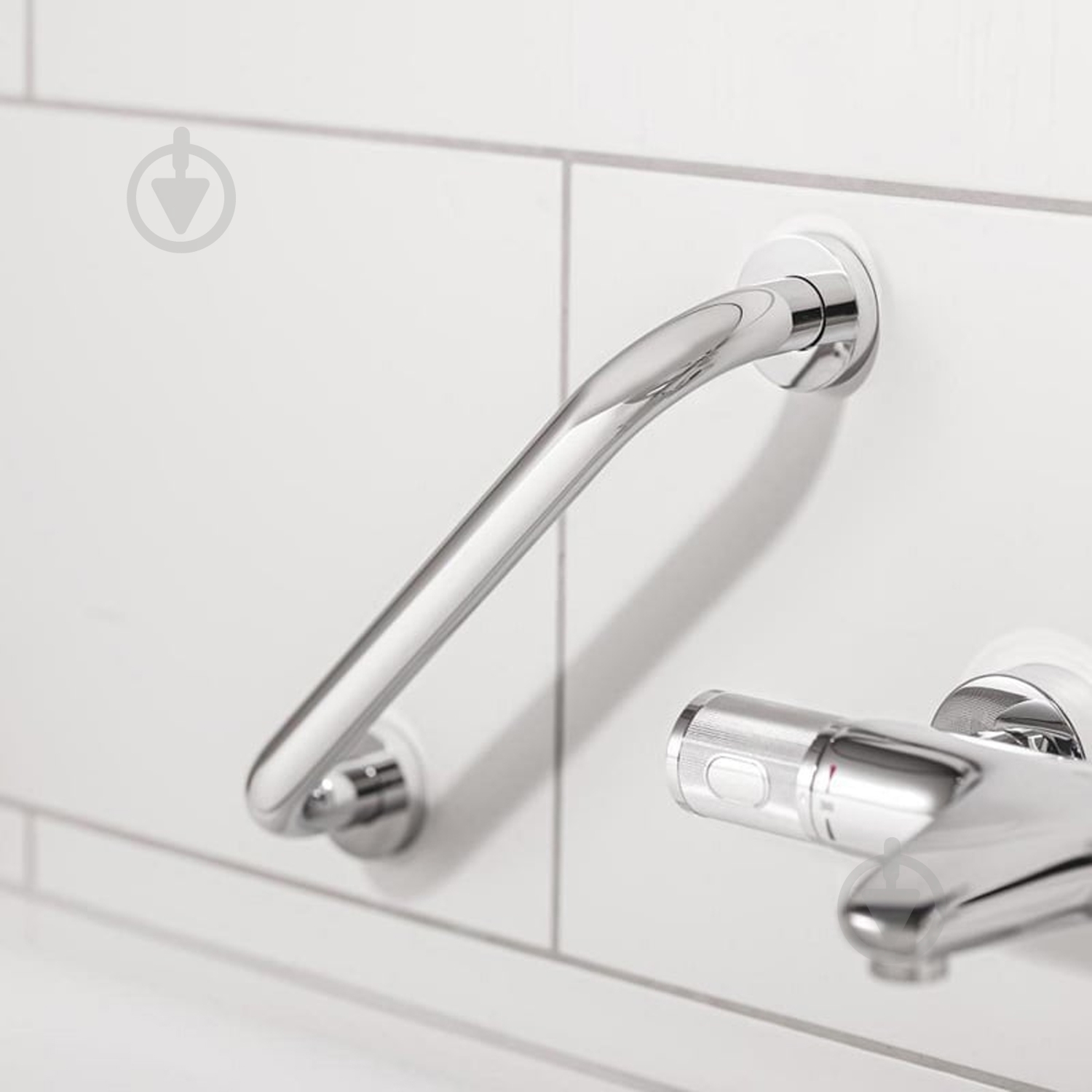 Поручень для ванної Grohe QuickFix Start (41189000) CV034604 - фото 4 Поручень для ванної Grohe QuickFix Start (41189000) CV034604 - фото 4