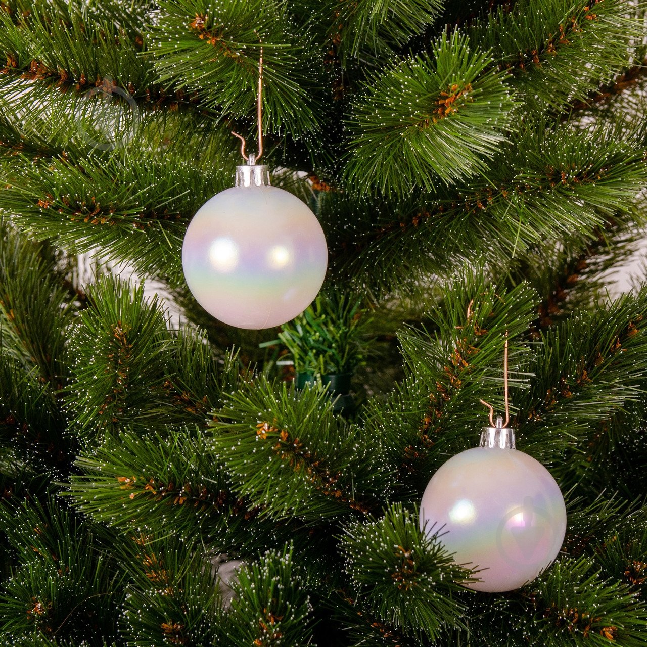 Набор елочных шаров Тайм Еко белый перламутр d 6 мм 6 шт./уп. - фото 1 Набор елочных шаров Тайм Еко белый перламутр d 6 мм 6 шт./уп. - фото 1