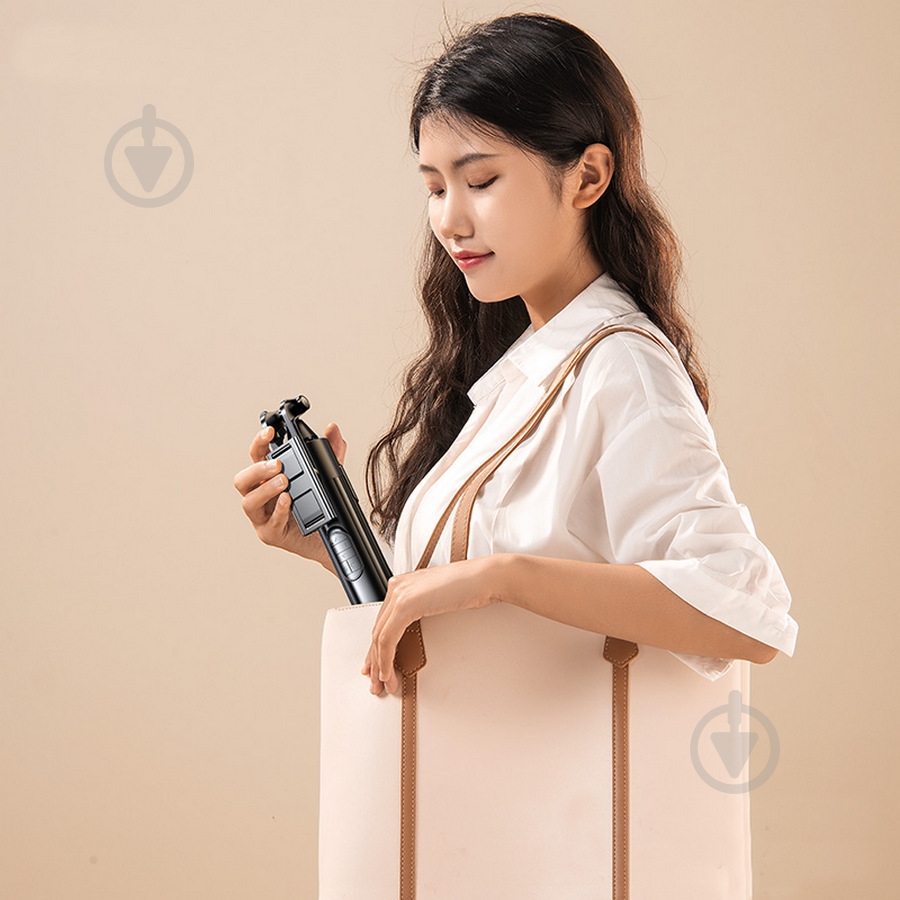 Трипод RTAKO Q05 Ultra-Wide Angle Selfie Stick Tripod Black (6942063207917) - фото 8 Трипод RTAKO Q05 Ultra-Wide Angle Selfie Stick Tripod Black (6942063207917) - фото 8