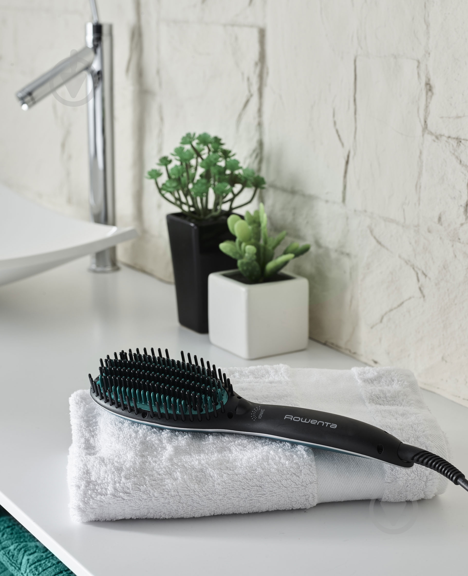 Щетка-выпрямитель Rowenta Power Straight CF5820 - фото 10 Щетка-выпрямитель Rowenta Power Straight CF5820 - фото 10