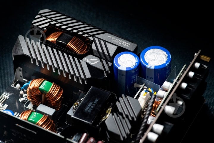 Блок питания Asus ROG-THOR-1200P 1200 Вт - фото 9 Блок питания Asus ROG-THOR-1200P 1200 Вт - фото 9