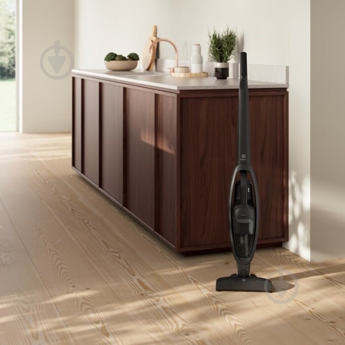 Пылесос аккумуляторный Electrolux ES31CB18GG - фото 3 Пылесос аккумуляторный Electrolux ES31CB18GG - фото 3