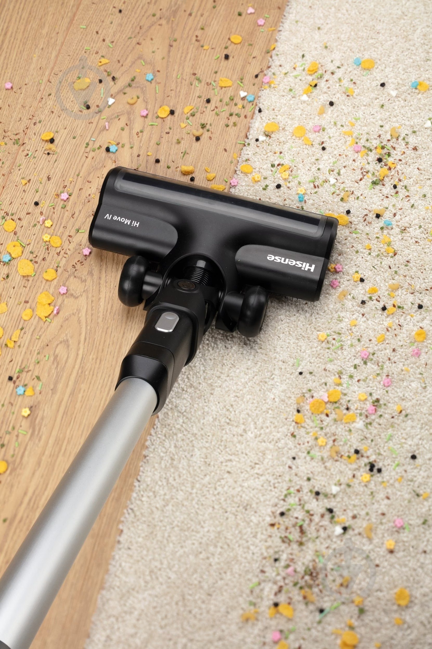 Пылесос аккумуляторный Hisense HVC613410BK (VC3919-GS) black - фото 7 Пылесос аккумуляторный Hisense HVC613410BK (VC3919-GS) black - фото 7