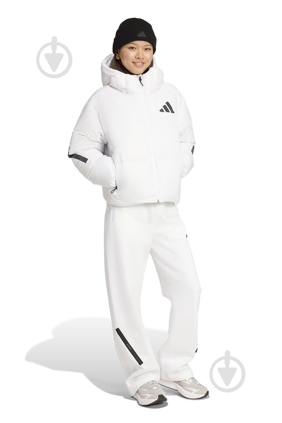 Пуховик жіночий зимовий Adidas W Z.N.E. Puffer JX0562 р.2XL білий - фото 5 Пуховик жіночий зимовий Adidas W Z.N.E. Puffer JX0562 р.2XL білий - фото 5
