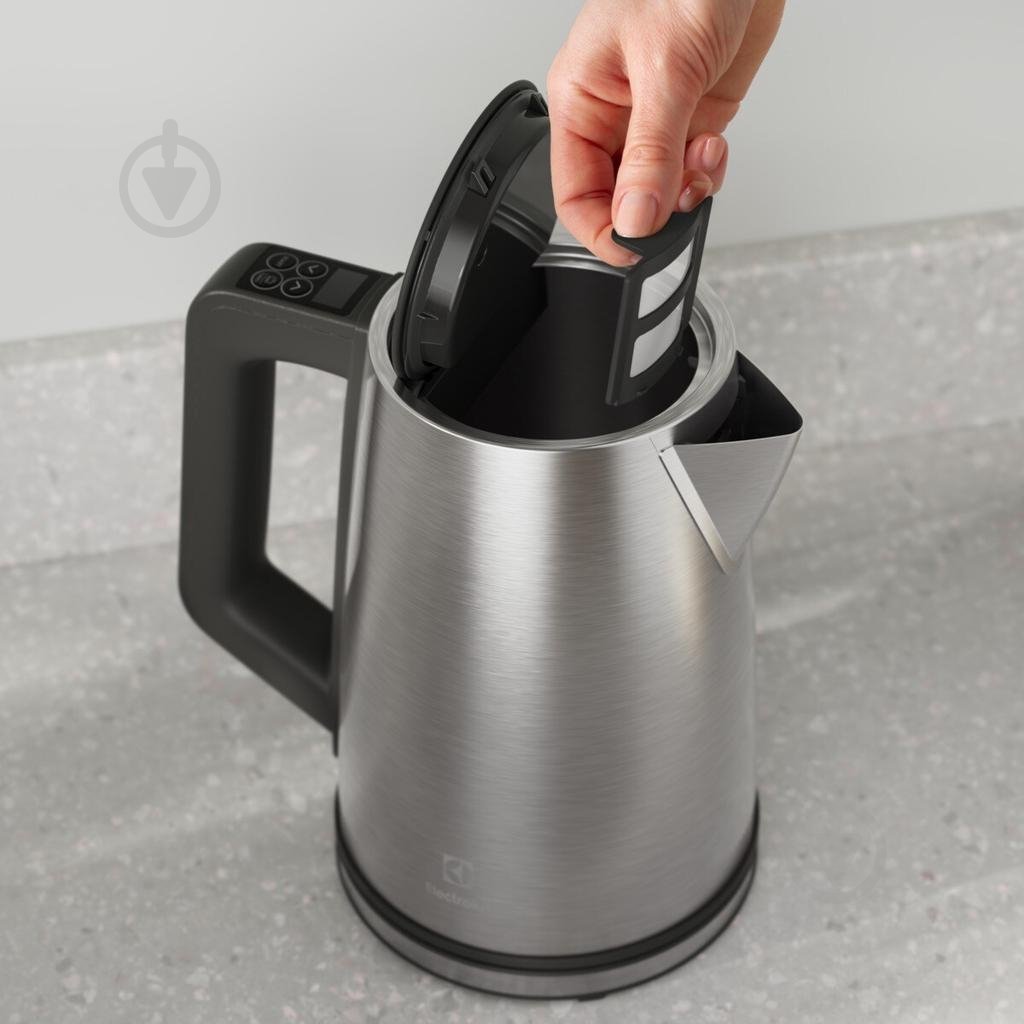 Електрочайник Electrolux E5K1-6ST - фото 4