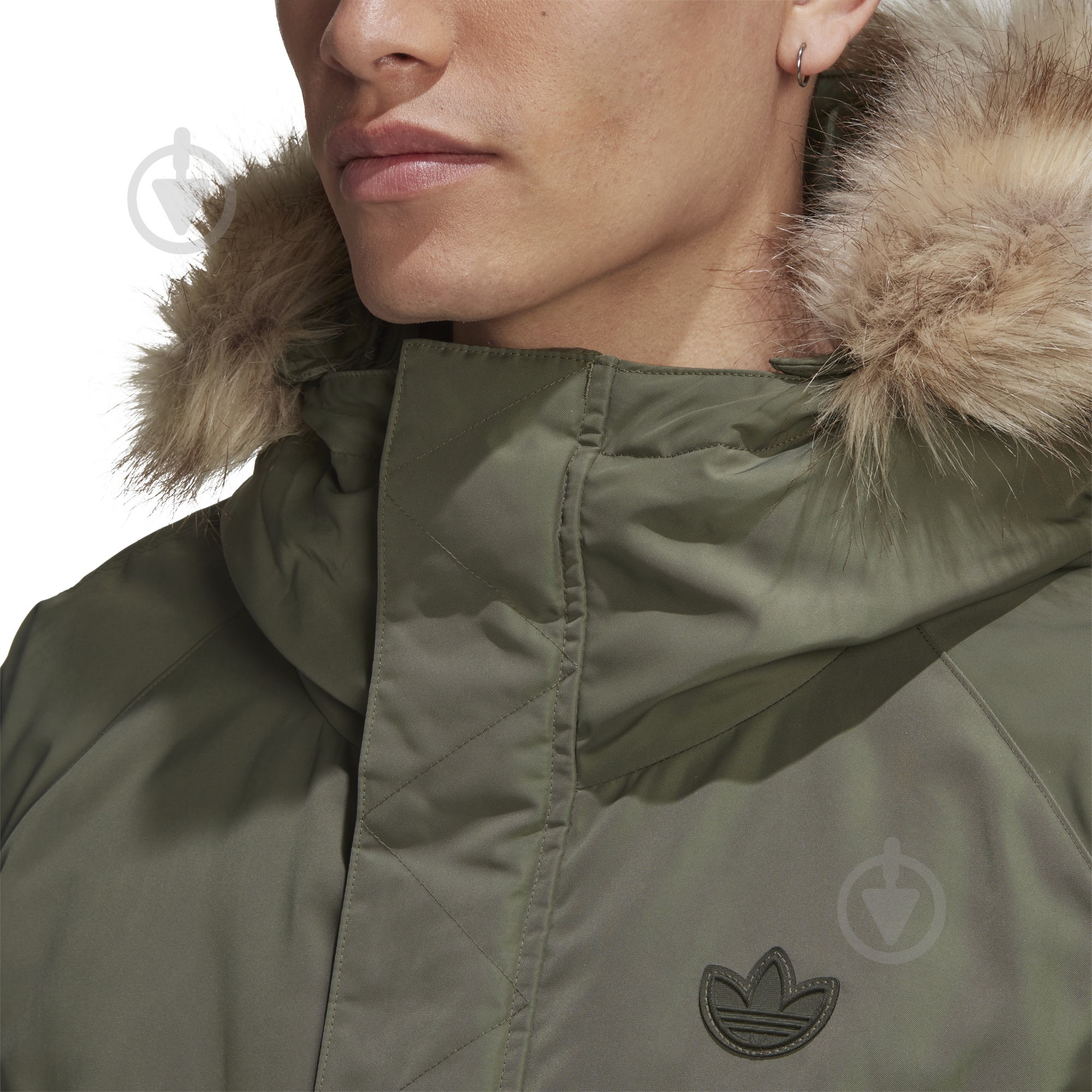 Куртка Adidas PAD FUR PARKA GE1313 р.L оливковая - фото 9