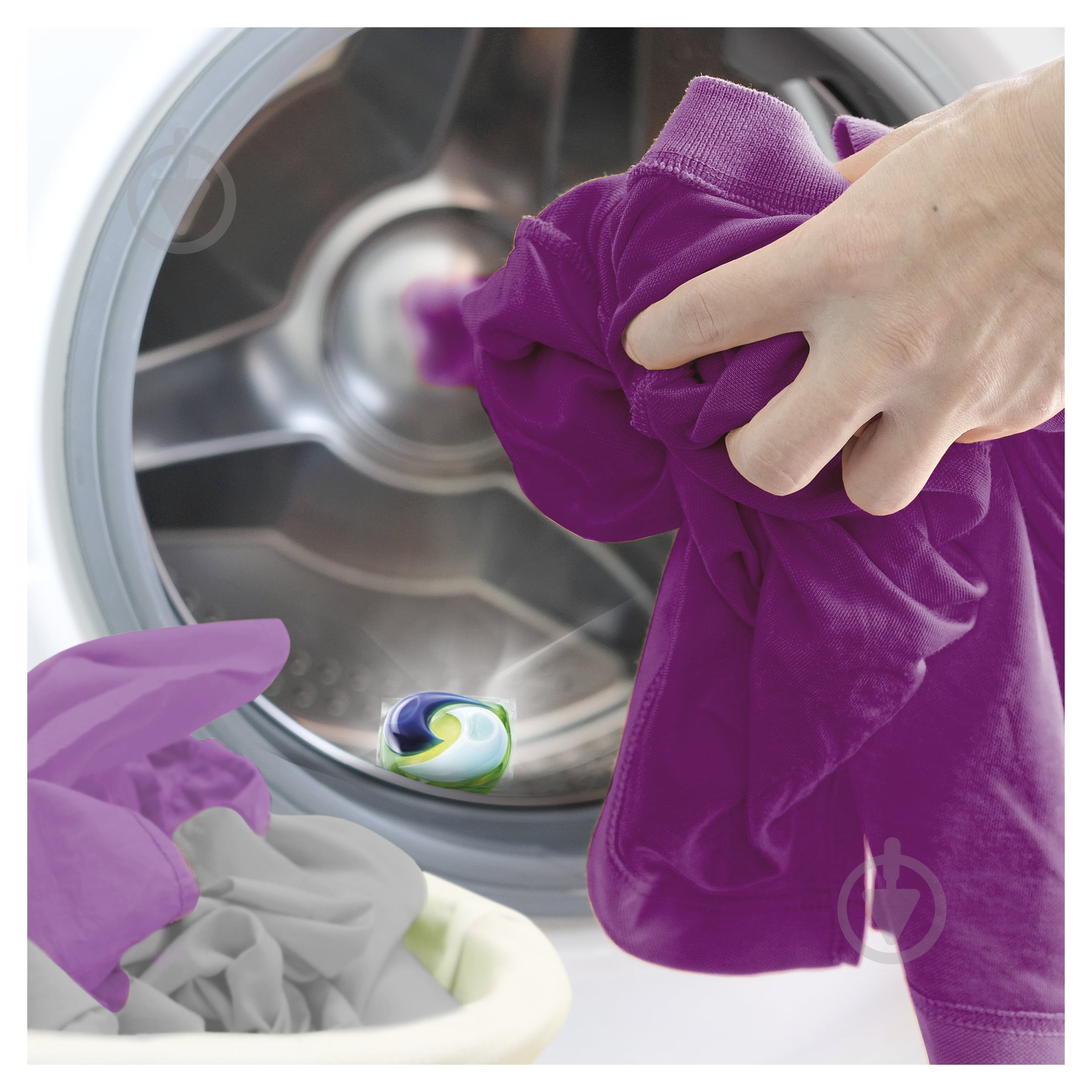 Капсулы для машинной стирки Ariel Pods Все-в-1 Color 30 шт. - фото 2