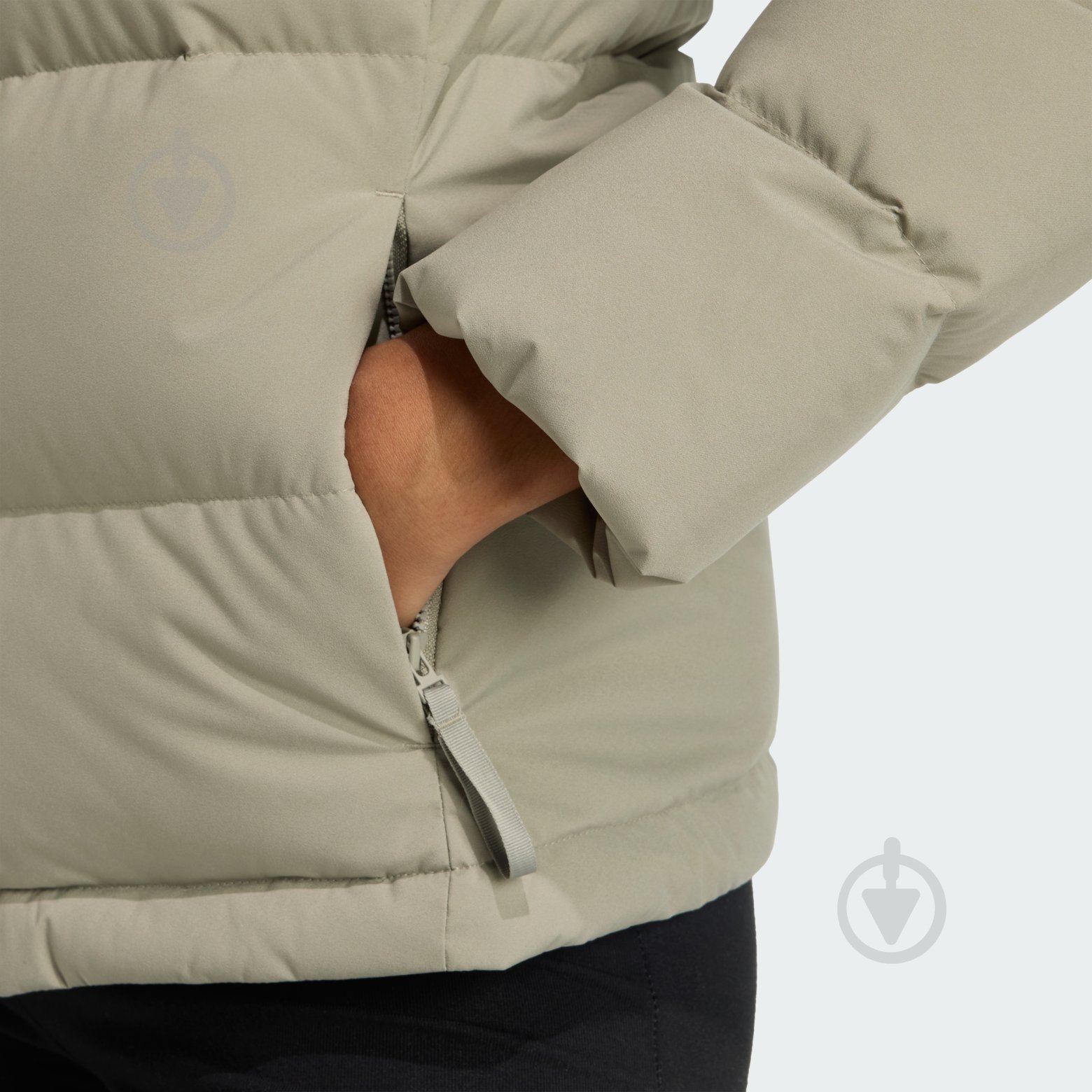 Пуховик женский зимний Adidas W HELIONIC HD J JX3027 р.XL бежевый - фото 5 Пуховик женский зимний Adidas W HELIONIC HD J JX3027 р.XL бежевый - фото 5