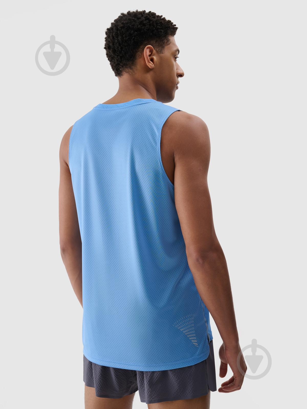 Футболка 4F р.L голубой - фото 4 Футболка 4F р.L голубой - фото 4